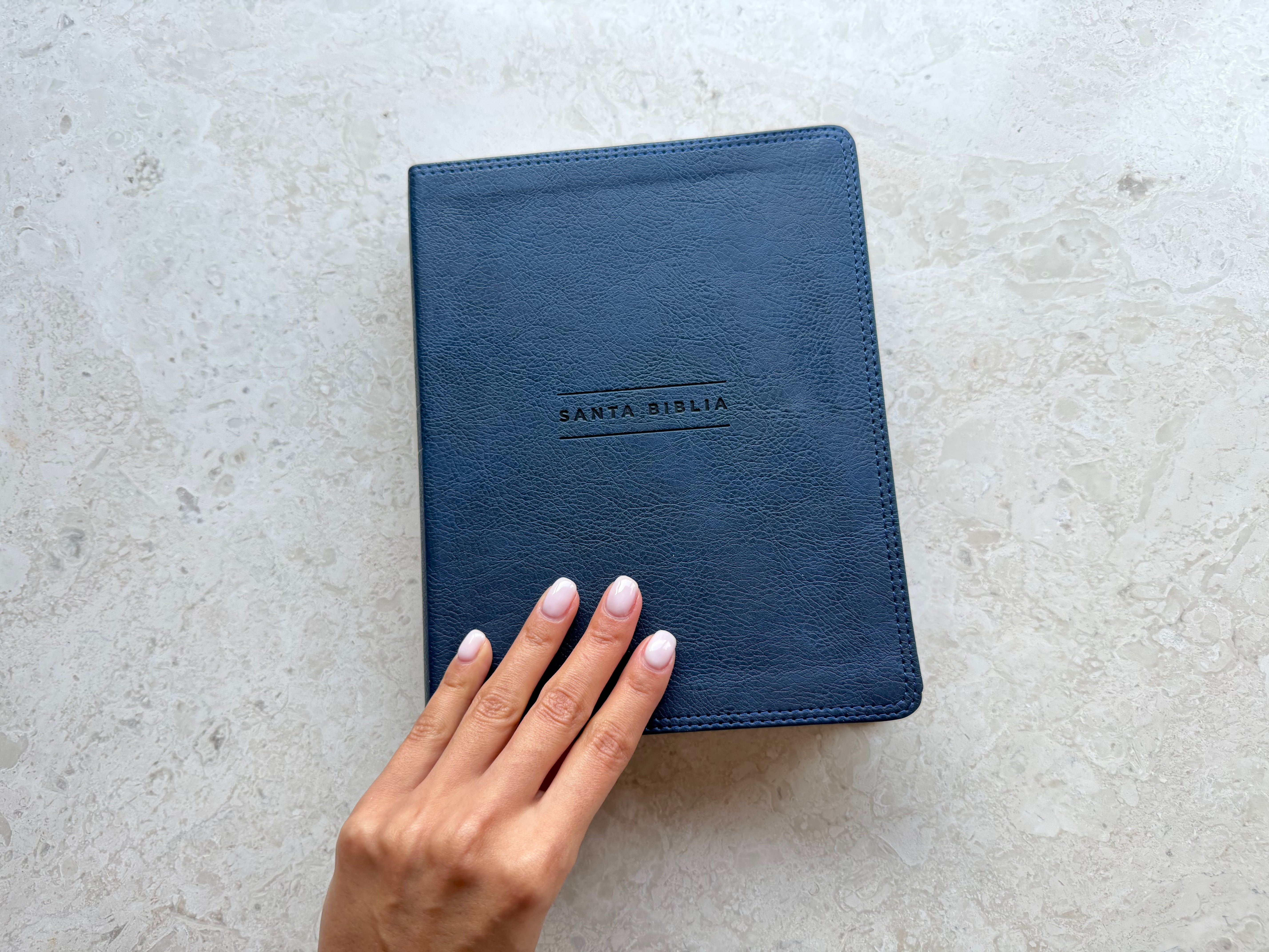 NVI, Tapa Blanda, Leathersoft Azul – Biblia de Notas