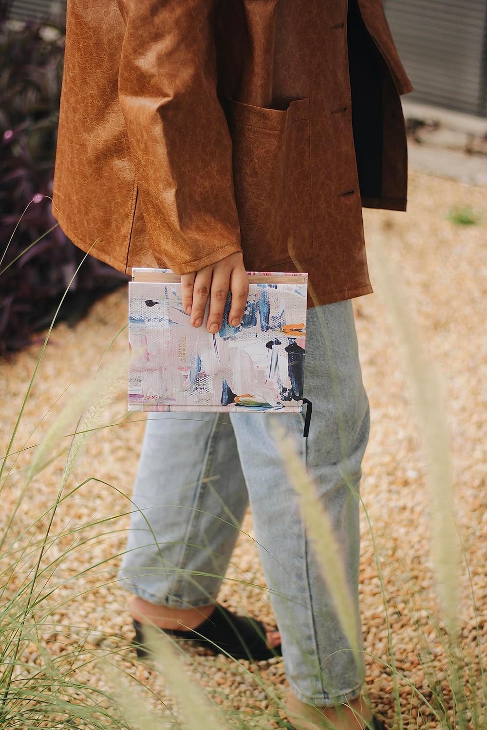 NVI Edición Artística Tapa Dura - Biblia de Notas